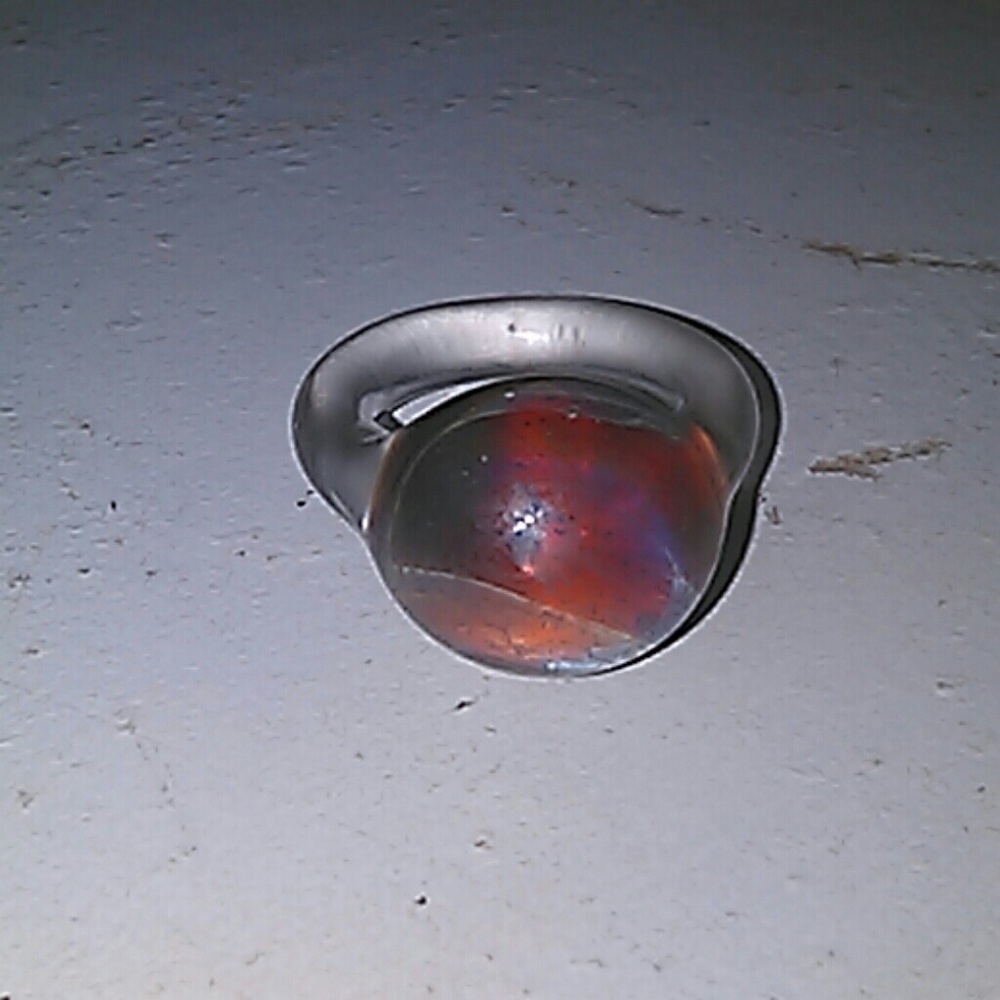 Glass ring - Picture 2 of 2